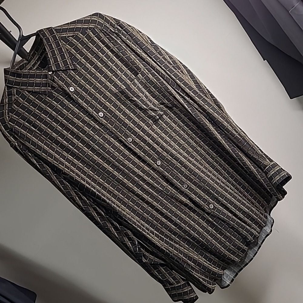 Claiborne sz Large men's shirt 100% rayon